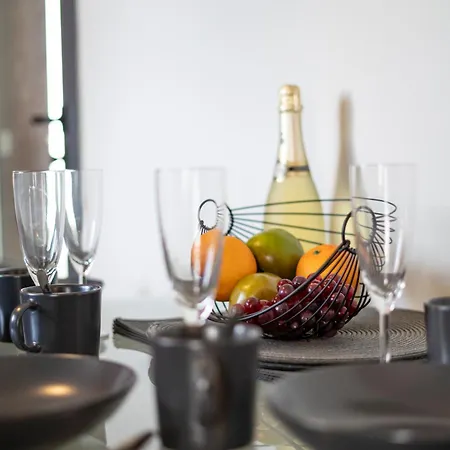 Ariana - * 普拉亚布兰卡