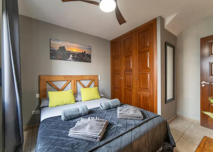 Ariana - * بلايا بلانكا